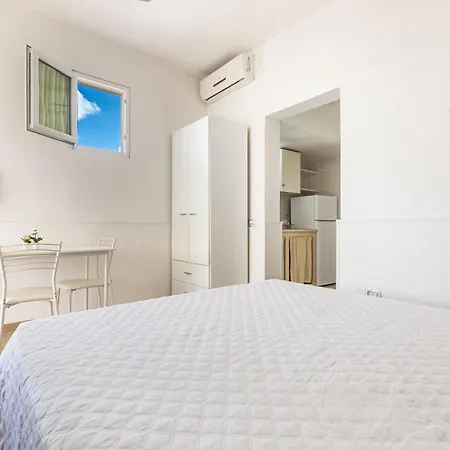 Le Dimore Del Mare By Barbarhouse 4* Torre Lapillo