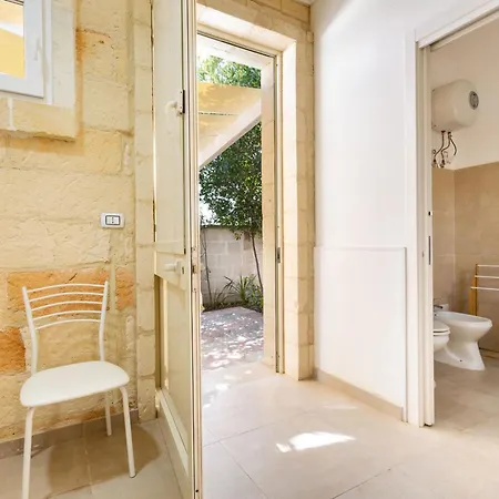 Aparthotel Le Dimore Del Mare By Barbarhouse Torre Lapillo